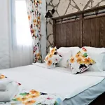 Ala Hotel