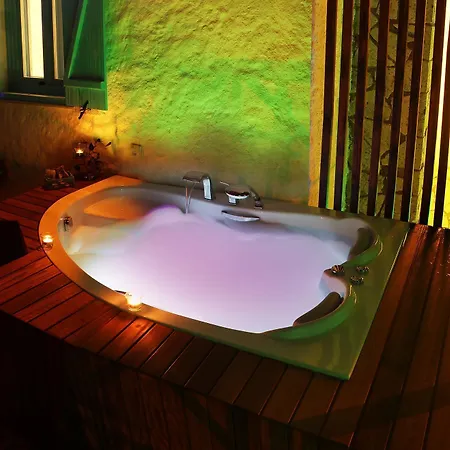 Ala Hotel Alaçatı