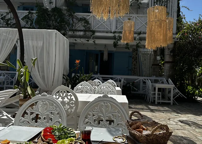 Hotel Ala Alaçatı